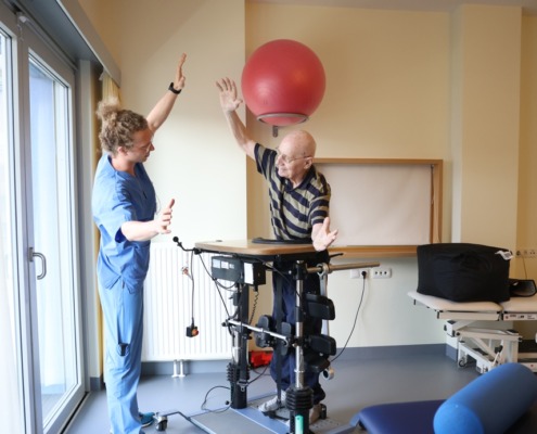 Pflege Leopoldstadt Training mit Ball