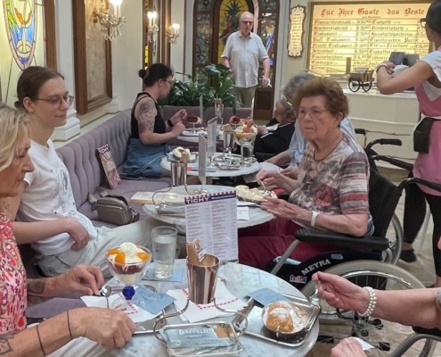 Pflege Innerfavoriten, Ausflug zum Eissalon