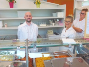 Pflege Leopoldstadt Buffet-Mitarbeiter*innen