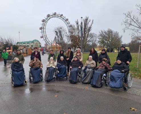 Pflege Donaustad, Adventmarkt im Prater, Gruppenfoto