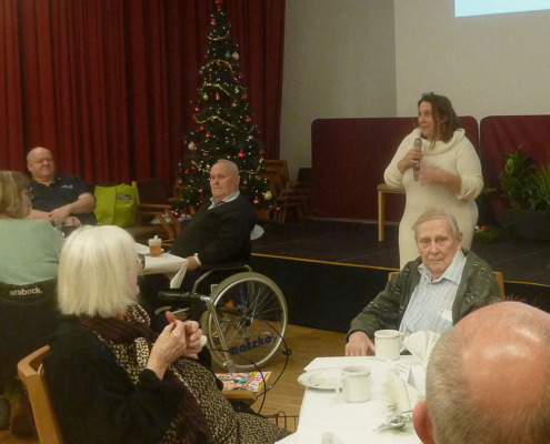 Auftritt von Opernsängerin Nicola Proksch in der Pflege Innerfavoriten