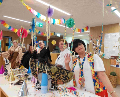 Pflege Baumgarten, Fasching, Mitarbeiter*innen verkleidet