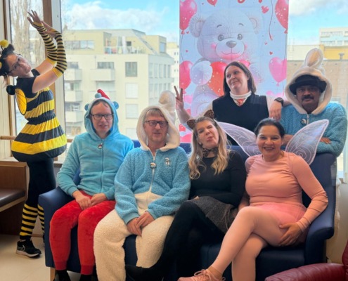 Pflege Liesing, Fasching, verkleidete Mitarbeiter*innen