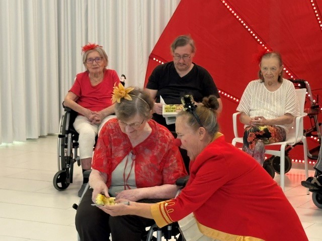 Pflege Leopoldstadt, Rote Nasen Varieté