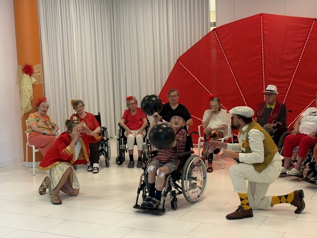 Pflege Leopoldstadt, Rote Nasen Varieté